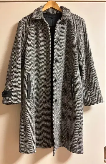 CLUB MONACO 체스터 코트 MM 블랙 화이트