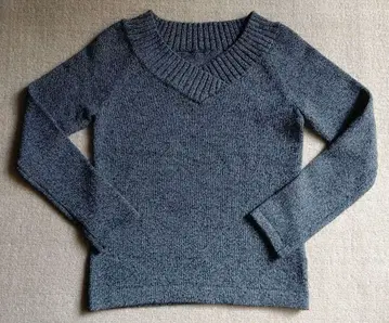 UNTITLED 헤링본 체인 패턴 니트 스웨터 [ 사이즈 2 ]