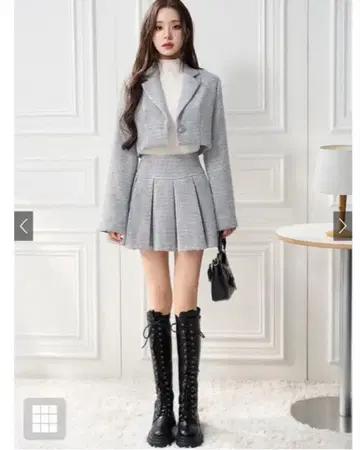 프리 라메 트위드 자켓 x 플리츠 미니 스커트 셋업 dk1317