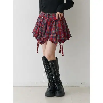 [택 포함 새상품] jouetie 아지메 헴 벨티드 미니 스커트