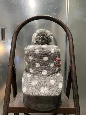 [ 르꼬끄 스포르티프 골프 ] 물방울 패턴 니트 모자 넥워머 포함