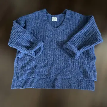 CFT. V넥 오버 사이즈 니트 F 사이즈