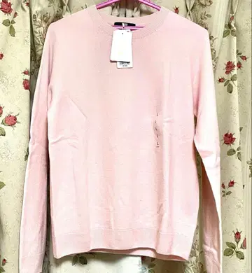 미사용 새상품 유니클로 3D 캐시미어 크루넥 스웨터 핑크 L