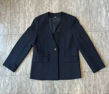 Mila Owen 네이비 노카라 자켓