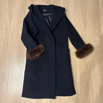 DOUX ARCHIVES 울 90% 코트 네이비 소매 퍼 탈부착 가능