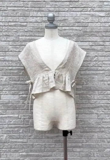 새상품 사만사 모스모스 타치카와점 한정판 레이어드 베스트 아이보리