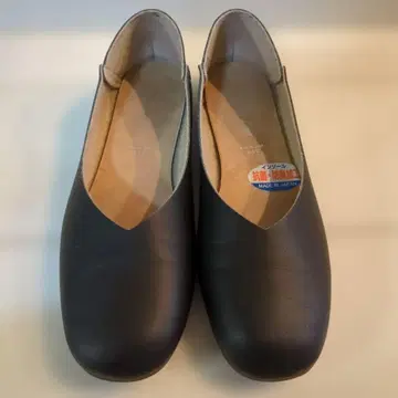 여성용 가볍고 부드러우며 착용감이 좋은 블랙 플랫슈즈 로우펌프스