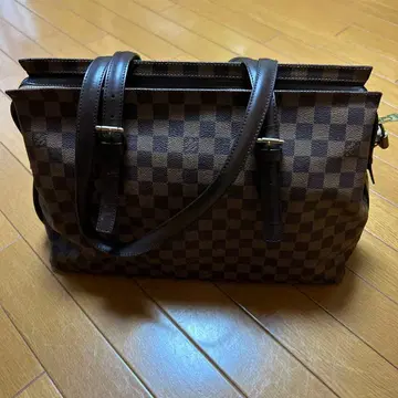 다미에 패턴 브라운 숄더백