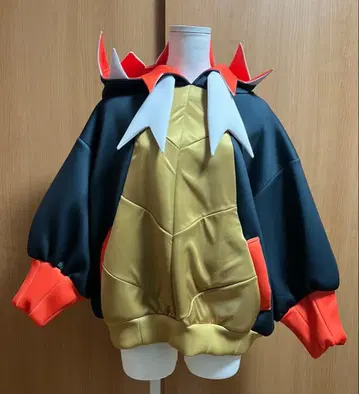 키바나의 후드티 M 사이즈 포켓몬 소드 실드