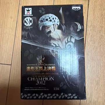 트리팔가 로우 피규어