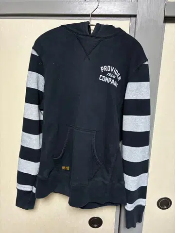 PROVIDER 컴퍼니 스트라이프 후드티