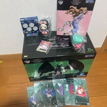 제일복권 원피스 메모리 오브 히로인즈 B상 로빈 C상 푸딩