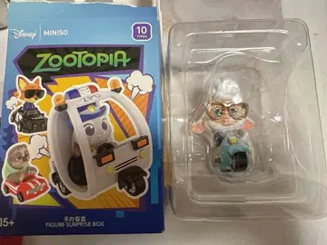 주토피아 피규어 MINISO 10 벨웨더 부시장