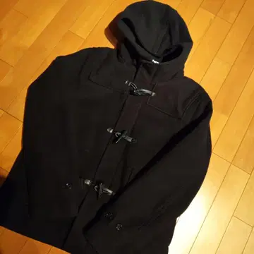 블랙 후드 부착 더플 코트