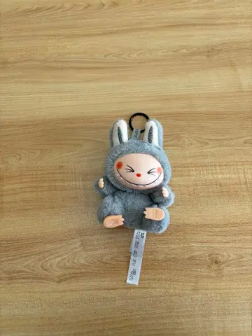 토끼 봉제 인형 키링 포함 그레이