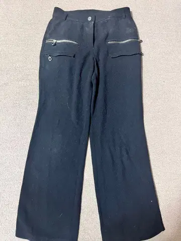 이타리야 블랙 플레어 팬츠