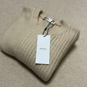 MOUSSY 베이지 리브 긴팔 니트