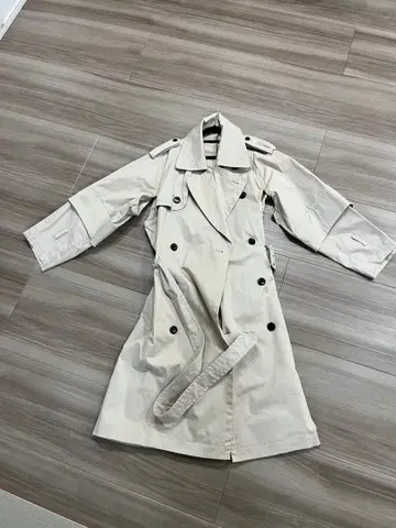 HARE 베이지 더블 브레스트 트렌치코트