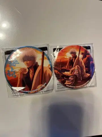 은혼 캔 배지 긴토키 아카네색으로 물드는 사무라이