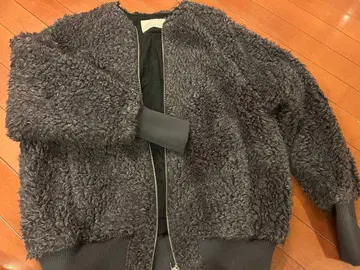 uncrave 다크 그레이 컬리 보아 자켓 점퍼 코트 앙크레이브