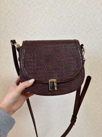 h&m 브라운 크로커다일풍 핸드백