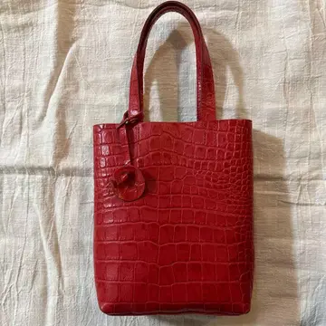 kotty 소가죽 레드 엠보 토트백
