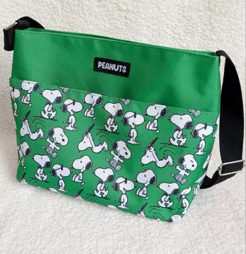 미사용 새상품 스누피 SNOOPY 숄더백 그린