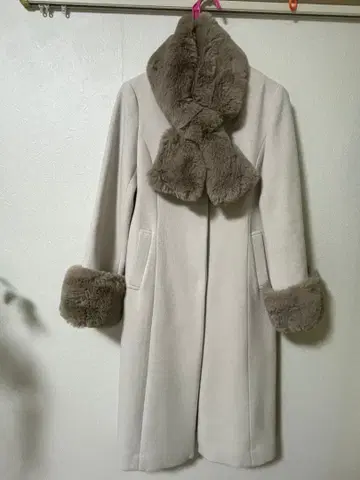 [ 새상품급 ] PROPORTION 롱 코트