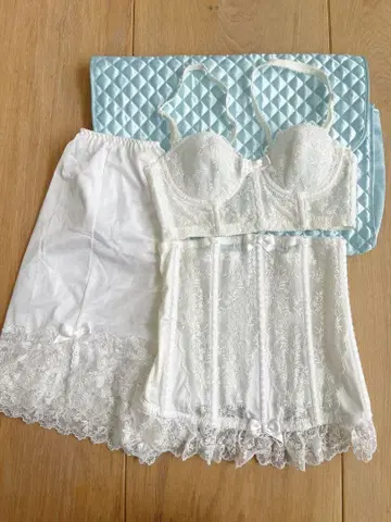 세모아 브라이덜 이너 세트 A70 / 64 / M