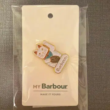 Harajuku Lucky Cat Pin Badge barhour
