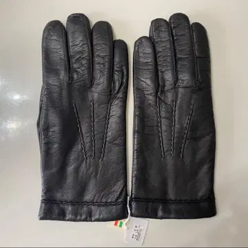 새상품 이탈리아제 남성용 장갑 블랙 램 가죽