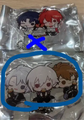 모미토이 아이나나 콜라보 아크릴 배지 스탠드 (TRIGGER)