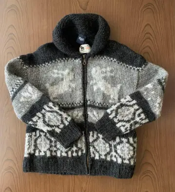 KHWOPA 코위찬 니트