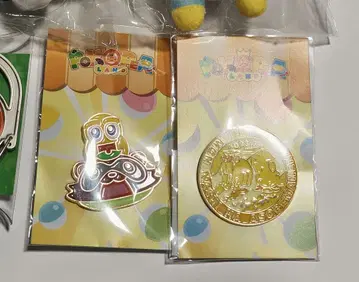 포코피랜드 핀 배지 2종 세트