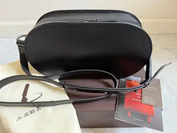 [ 새상품급 ] 츠치야 가방 블랙 누메 오벌 숄더백 블랙