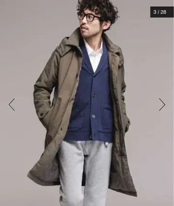 올리브 후드 부착 다운 자켓