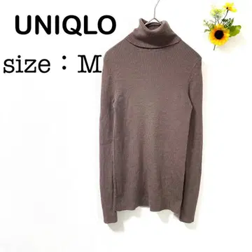 [ 유니클로 ] 터틀넥 스웨터 모 100% 여성용 봄 가을 스테디셀러 M