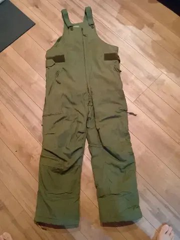 데드스탁 미군 CVC 탱커 오버롤