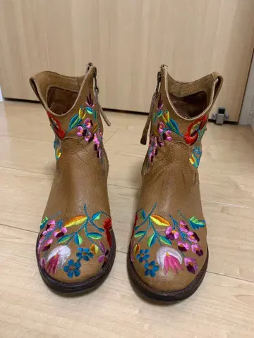 LAZAMANI 꽃무늬 자수 웨스턴 숏부츠