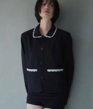 Smyeon 레이스 부착 컴팩트 자켓 FREE 사이즈