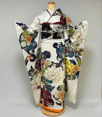 아이보리 고급 모란과 국화 후리소데 풀세트