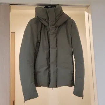 KAZUYUKI KUMAGAI ATTACHMENT 다운 자켓 1