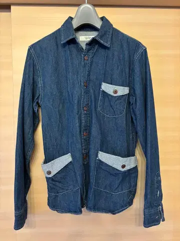 다크 블루 데님 자켓 스트라이프 포켓 부착