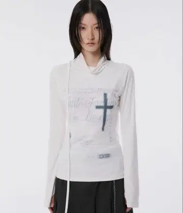 FLAREUP 터틀넥 롱 상의 한국 시즈니룩