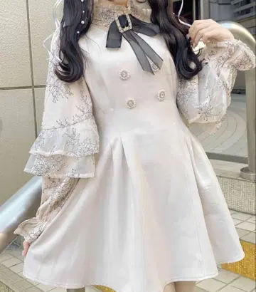 ROJITA 배색 레이스 스탠드 카라 원피스 아이보리