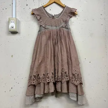 YOiM FUR FUR 퍼퍼 코튼 레이스 프릴 상의 핑크