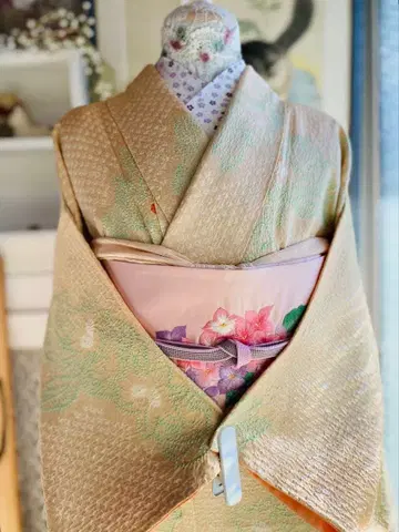 [ 고급 시보리 순수 실크 코몬 기모노 ]