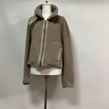 NUS 누스 숏 기장 보아 코트 보아 자켓