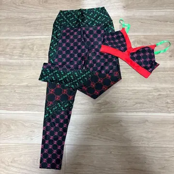 Zumba Wear 스포츠 세트 블랙/그린/레드