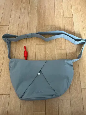 CAMPER 미사용 새상품 캠퍼 Nube 숄더백